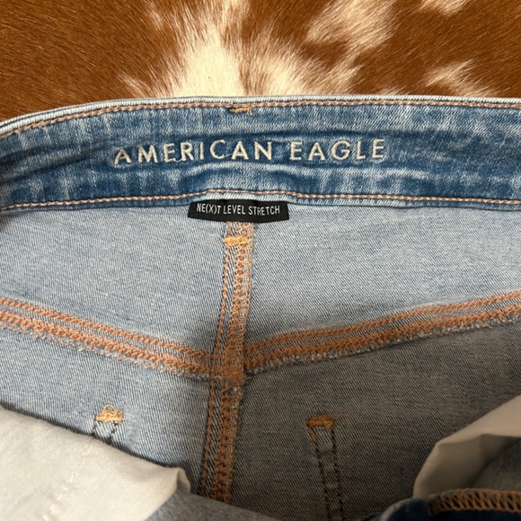 American Eagle Distressed High Rise Mini Ne(x)t Level Stretch Maybe Size 6 Skirt - Picture 2 of 5